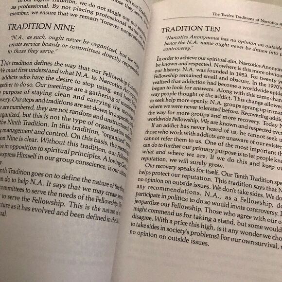 Narcotics Anonymous Basic Text 6th Edition Hardcover by Anonymous - Picture 2 of 3